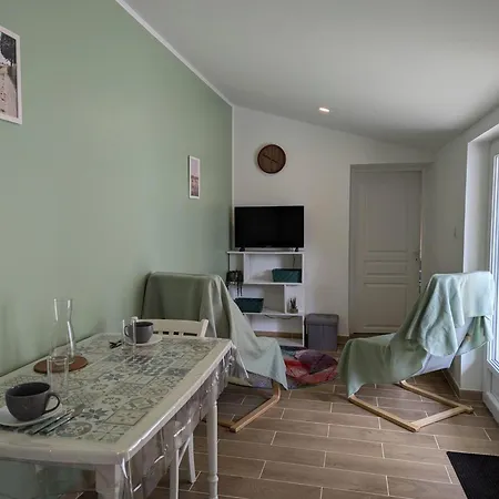 1 Avec Wifi Et Parking, Proche Theatre Gallo-romain - Fr-1-653-267 Casa vacanze Saint-Cybardeaux